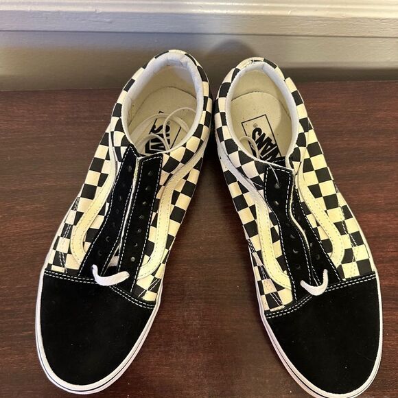 Vans Men's Black and Cream Old Skool Checkerboard Shoe size 9, new - Picture 3 of 9